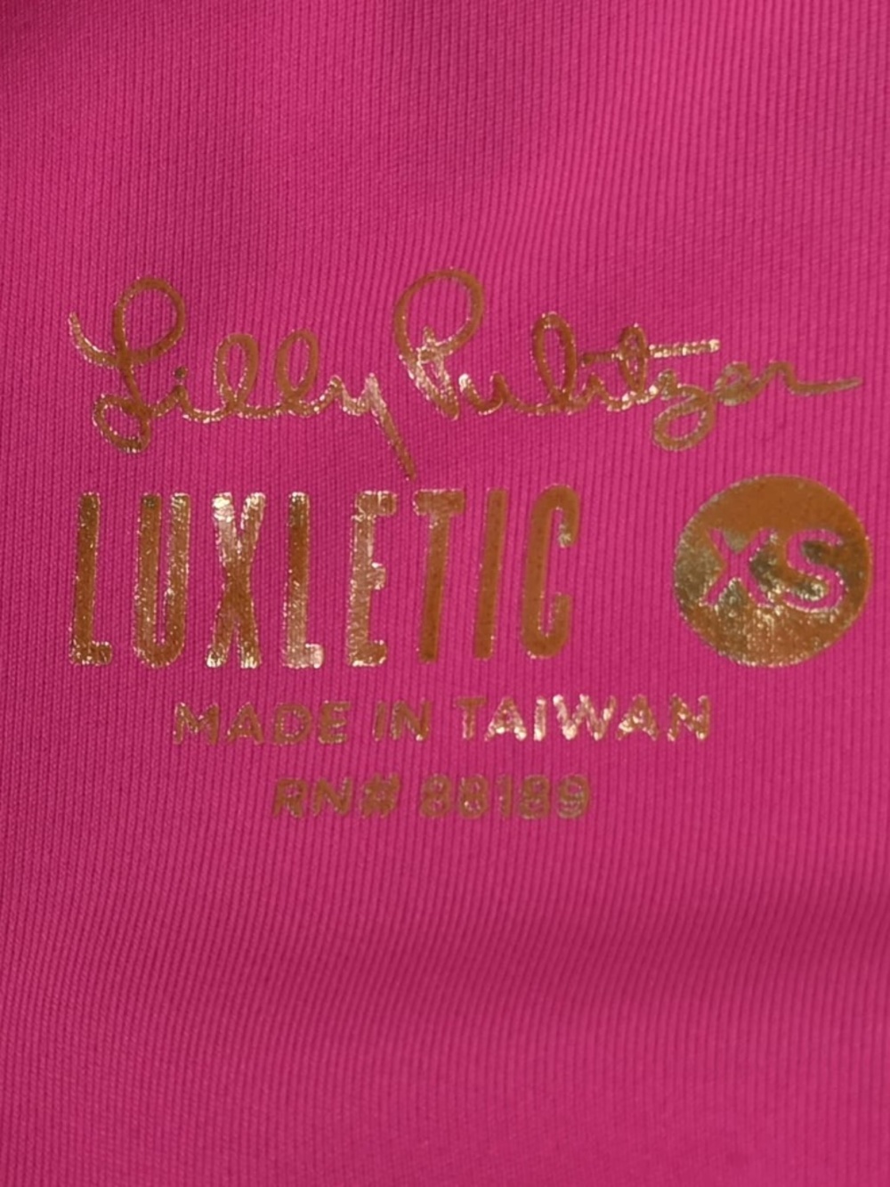 Lilly Pulitzer Set (Leggings and Top) - Picture 10 of 16